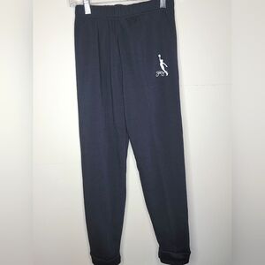 Youth Dr. J Julius Irving black jogger sweatpant, size 14/16